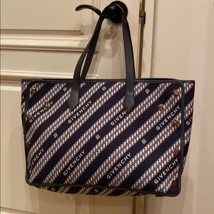 Brand new chain link Givenchy Tote bag